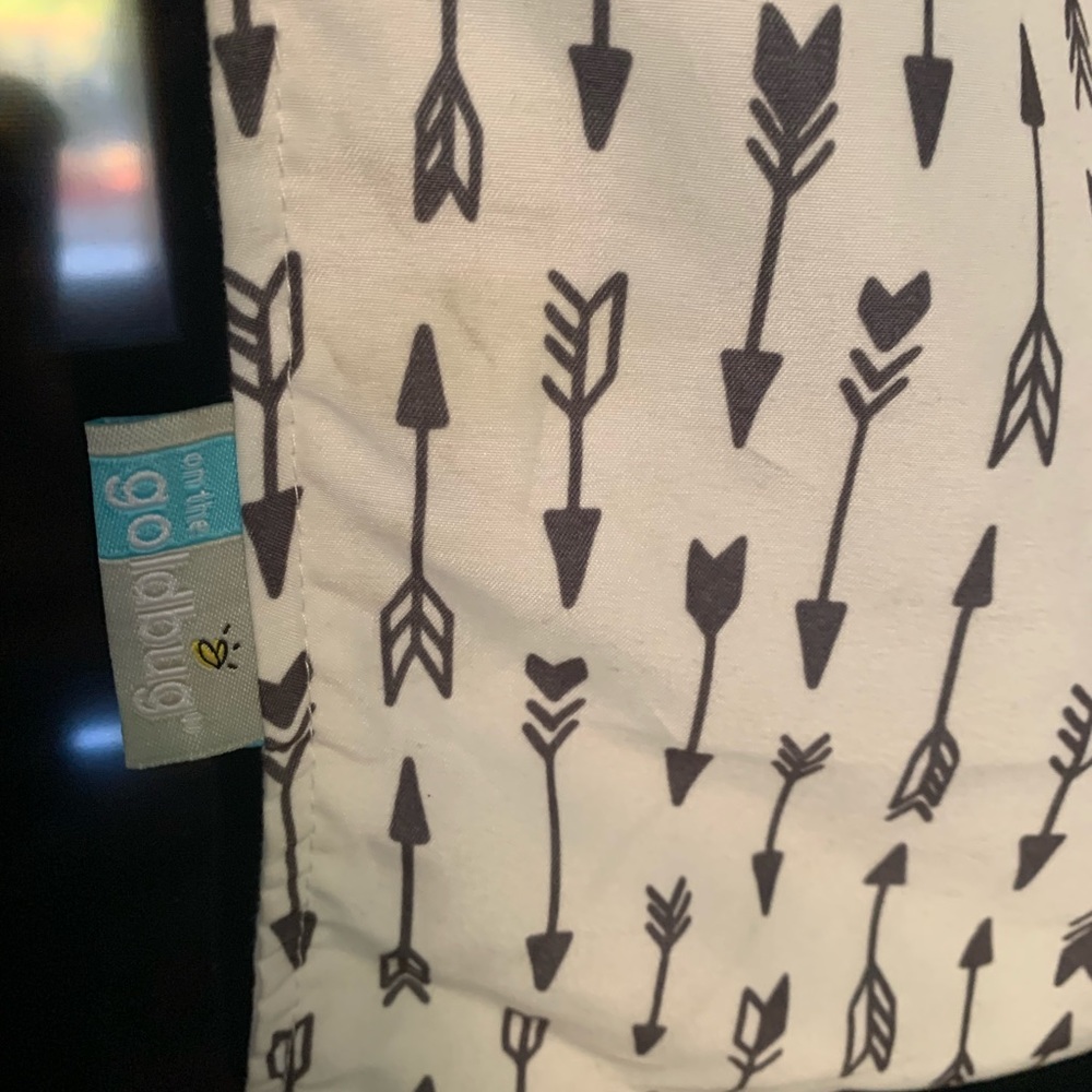 Goldbug infant car seat cover
